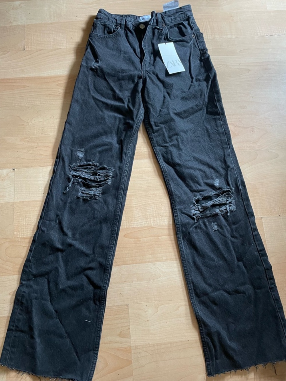 Zara Trf high waist wide leg distressed knee jeans